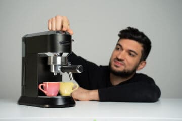 Home espresso machine tutorial w/ Tomo Laca
